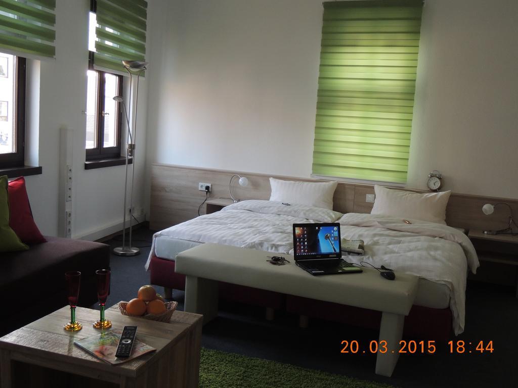 Ratsstube Blasius Hotell Merzig Rom bilde